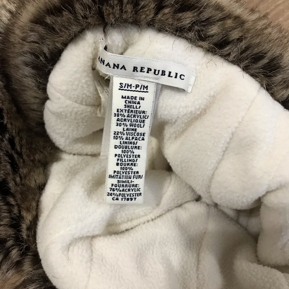 Banana republic winter hat - Picture 3 of 3